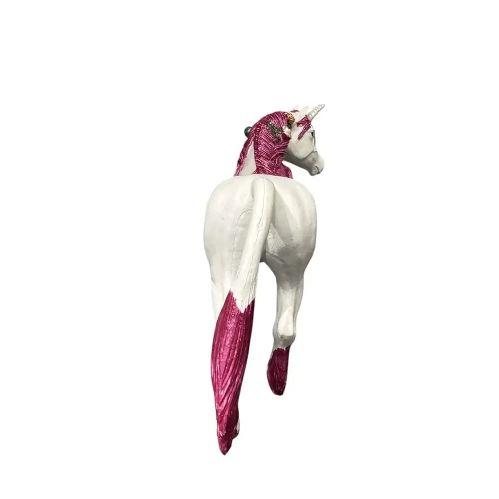 Safari Ltd. 2008 Mythical Unicorn 5.5” Toy